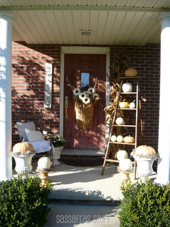 fall-front-porch-decorating-ideas-_04